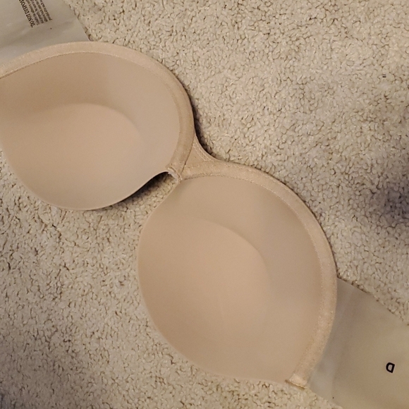 BACKLESS STRAPLESS PUSH UP BRA ADHESIVE - Picture 4 of 7